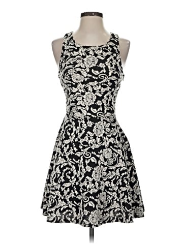 Sans Souci Cocktail Dress (view 1)