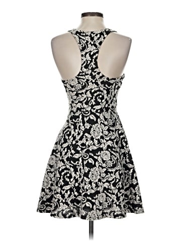 Sans Souci Cocktail Dress (view 2)