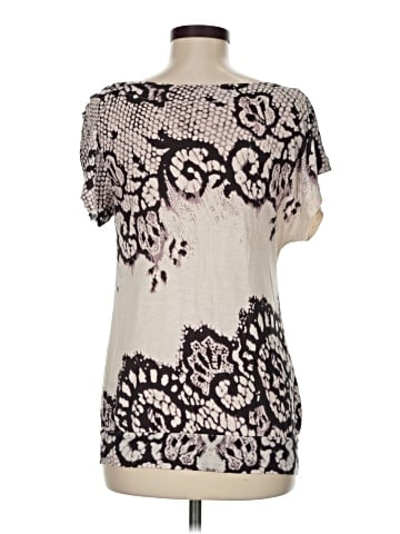 Vanessa Virginia Short Sleeve T-Shirt (view 2)