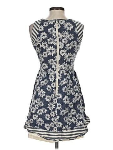 Esley Casual Dress (view 2)