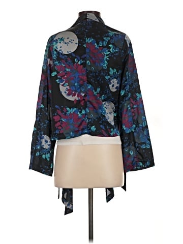 Eight Sixty Kimono (view 2)