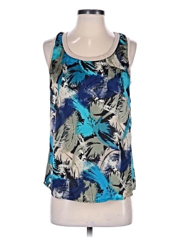 a.n.a. A New Approach Sleeveless Blouse (view 1)