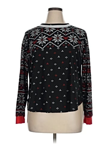 Secret Treasures Long Sleeve T-Shirt (view 1)