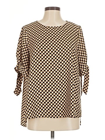 Everleigh 3/4 Sleeve Blouse (view 1)