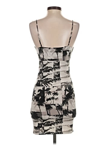 Forever 21 Cocktail Dress (view 2)