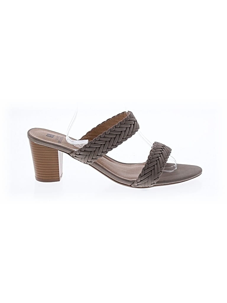 Pre-owned White Mountain Sandals In Gray