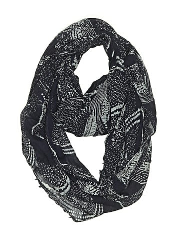 American Eagle Outfitters Scarf (view 1)