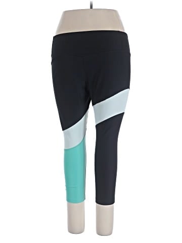 Nike Active Pants (view 2)