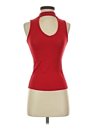 rue21 Active Tank (view 1)