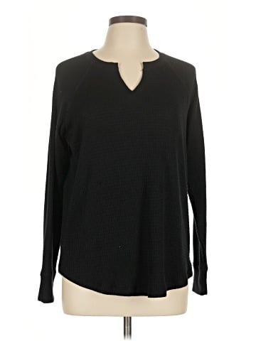 American Eagle Outfitters Pullover Sweater (view 1)