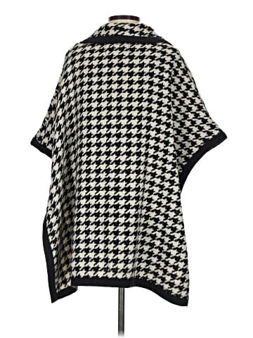 Live A Little Poncho (view 2)
