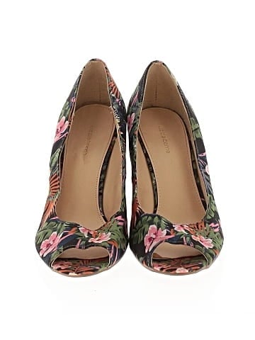 Liz Claiborne Wedges (view 2)