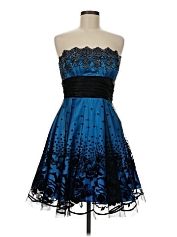 Blondie Nites Cocktail Dress - front