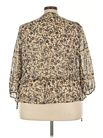DR2 3/4 Sleeve Blouse (view 2)