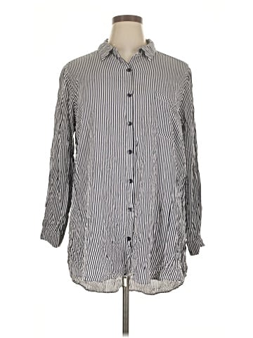 Solitaire 3/4 Sleeve Button-Down Shirt (view 1)