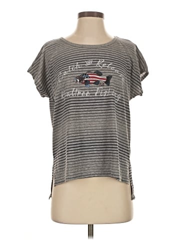 Realtree Short Sleeve Top (view 1)