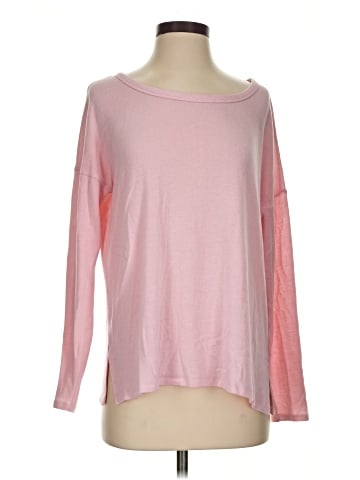 Victoria's Secret Long Sleeve T-Shirt (view 1)