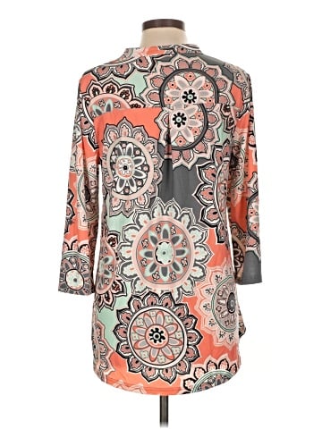 Zattcas 3/4 Sleeve T-Shirt (view 2)
