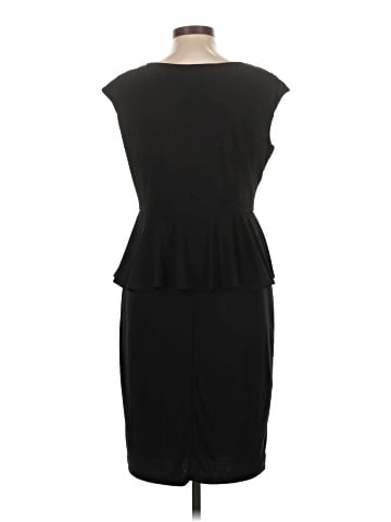 Ronni Nicole Cocktail Dress (view 2)