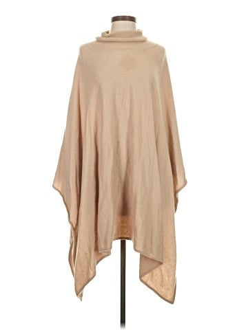 DemyLee Poncho (view 1)