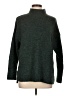 Well Worn Green Turtleneck Sweater Size L - photo 1