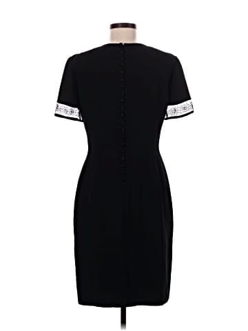Donna Morgan Casual Dress (view 2)