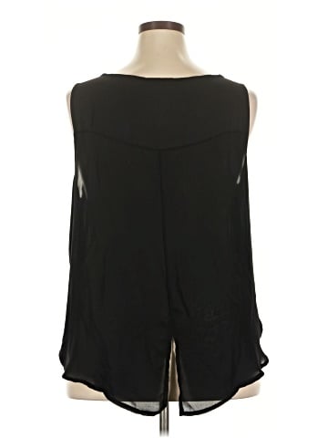 Jennifer Lopez Sleeveless Blouse (view 2)