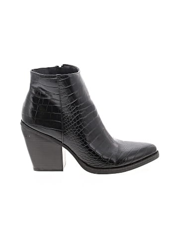 Madden Girl Ankle Boots (view 1)