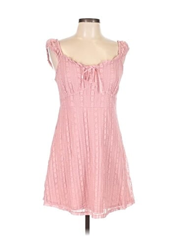 No Boundaries Casual Dress (view 1)