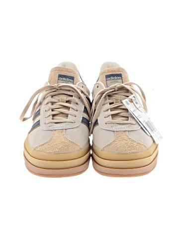 Adidas Sneakers (view 2)