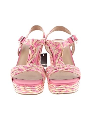 Torrid Wedges (view 2)