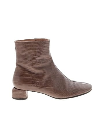 LOQ Ankle Boots (view 1)