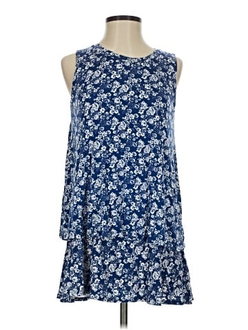 Agnes & Dora Casual Dress (view 1)