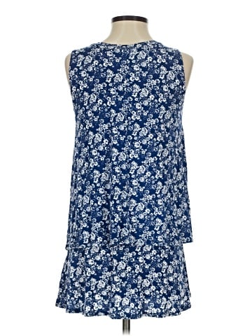 Agnes & Dora Casual Dress (view 2)