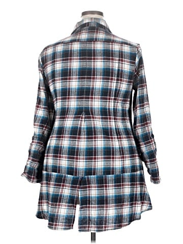 Simply Noelle 3/4 Sleeve Button-Down Shirt (view 2)