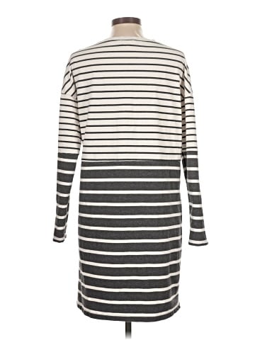 Betsey's Boutique Shop Casual Dress (view 2)