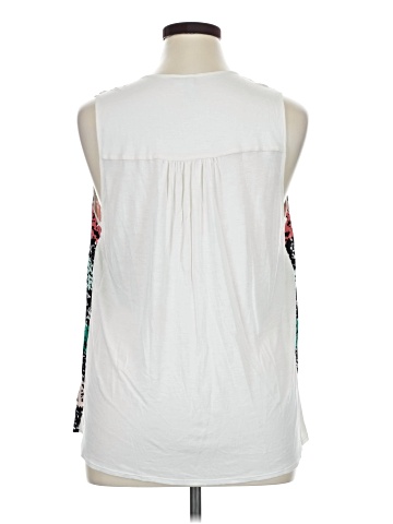 Elle Sleeveless Blouse (view 2)