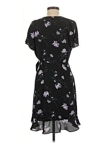 Banana Republic Casual Dress (view 2)
