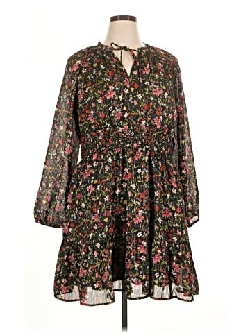 Old Navy Casual Dress (view 1)