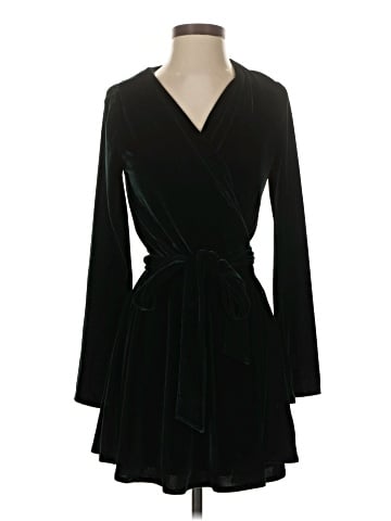 L'academie los angeles Casual Dress (view 1)