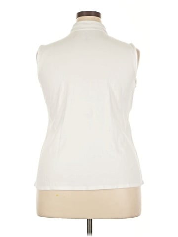 Croft & Barrow Sleeveless T-Shirt (view 2)
