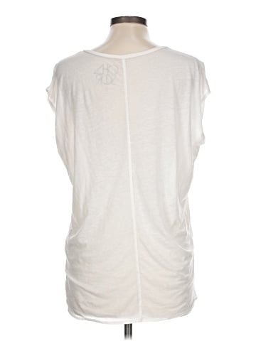 Chaser Sleeveless T-Shirt (view 2)