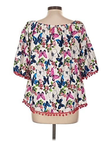 America & Beyond 3/4 Sleeve Blouse (view 2)