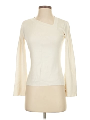 Elizabeth & Clarke Pullover Sweater (view 1)