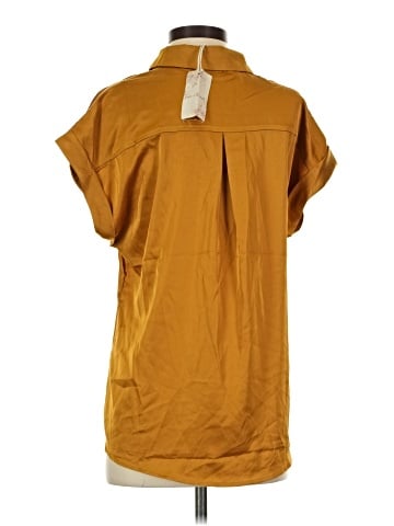 Hem & Thread Short Sleeve Blouse (view 2)