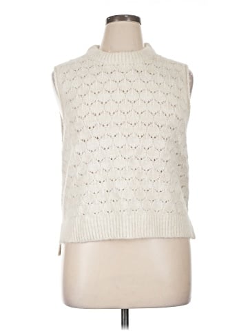 Universal Thread Sweater Vest (view 1)