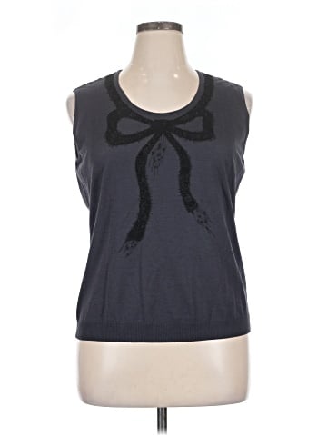 St. John Collection Sleeveless Top (view 1)