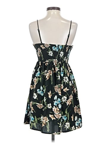 Xhilaration Cocktail Dress (view 2)