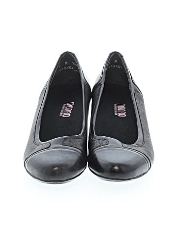 Munro American Heels (view 2)