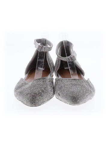 Lane Bryant Flats (view 2)